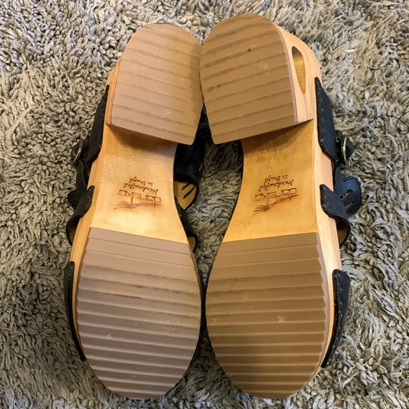 Dansko Oralee Black Leather Cut Out Sandals Strap Wood Heel Handcrafted, Size 41 - Picture 4 of 9